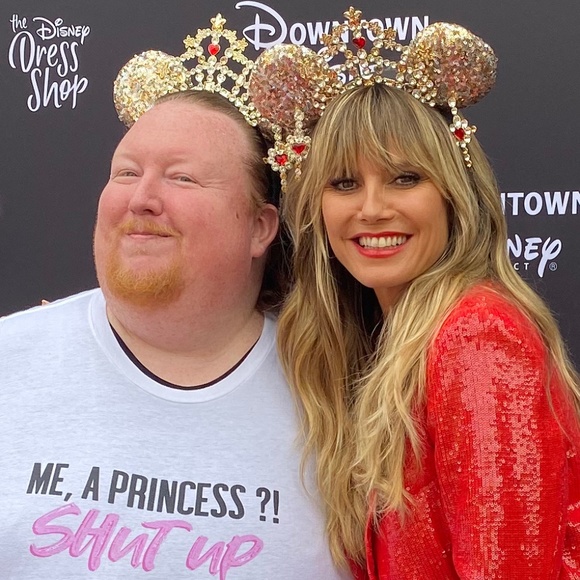 Meet Your Posher, Adam - Picture 7 of 16